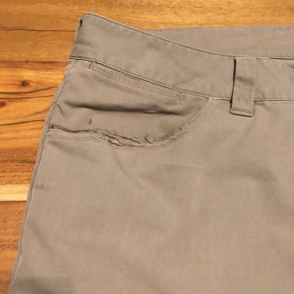 ADIDAS - Picture 5 of 8